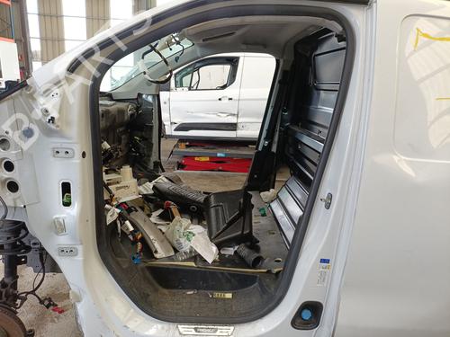 gummiliste-toyota-proace-van-mdz_-2016-39549385 main image