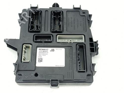 Used Electronic module Electronic module RENAULT MEGANE IV Grandtour (K9A/M/N_) 1.5 Blue dCi 115 (K9A6) (116 hp) 36112018 36112018