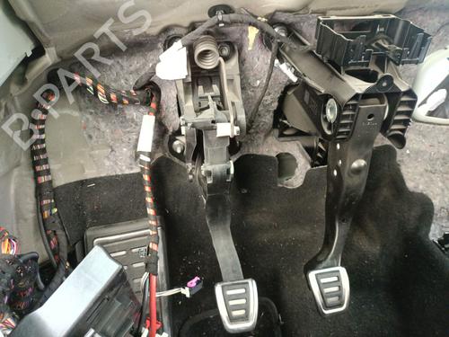 BP30174807I13 main image