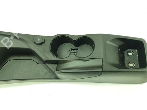 Middle console PEUGEOT 208 II (UB_, UP_, UW_, UJ_) 1.2 PureTech 75 | BP30169987I22