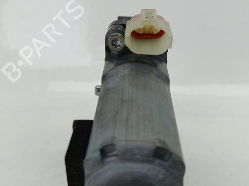 Left front window motor KIA SPORTAGE II (JE_, KM_) 2.0 CRDi 4WD | BP25877763E21 