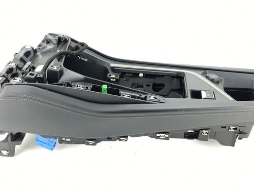 BP30124466O1 main image