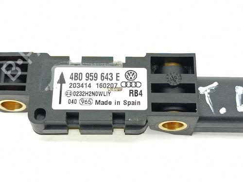 Sensor electrónico VW TOUAREG (7LA, 7L6, 7L7) 3.0 V6 TDI (225 hp) 28672261