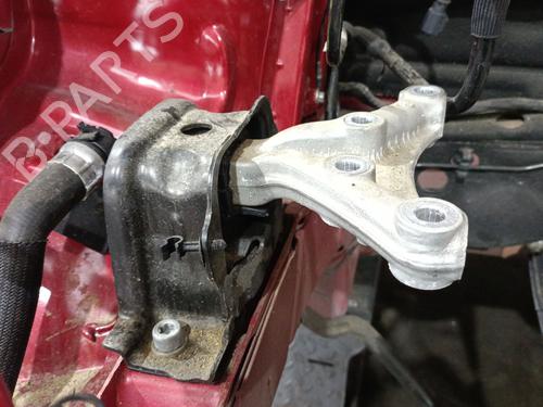 Support de moteur OPEL CROSSLAND X / CROSSLAND (P17, P2QO) 1.2 (75) (110 hp) 31882587