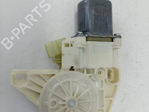 Rudehejsemotor forskærm venstre MERCEDES-BENZ C-CLASS (W204) [2007-2015]  25878371