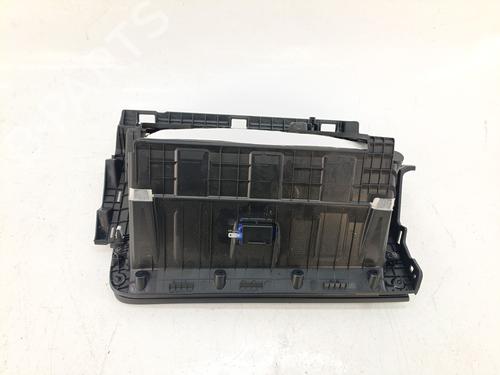 Handskerum KIA XCEED (CD) 1.0 T-GDI | BP31947602C95 