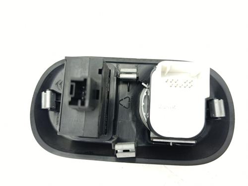 Mirror switch CITROËN C4 CACTUS 1.2 PureTech 130 | BP29352046I25 