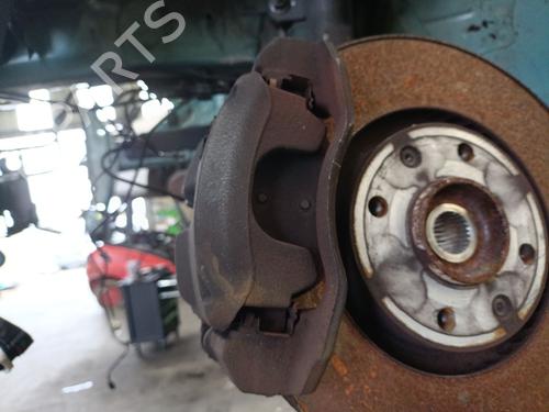 Used Left front brake caliper CITROËN C4 CACTUS 1.2 PureTech 130 (131 hp) 30104750