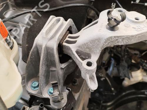 Used Engine mount NISSAN QASHQAI II (J11, J11_) 1.3 DIG-T (140 hp) 30685772