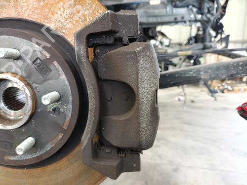 Used Right front brake caliper HYUNDAI TUCSON (NX4E, NX4A) 1.6 T-GDi (150 hp) 29000978