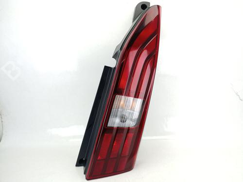 right-taillight-peugeot-rifter-2018-36799108 main image