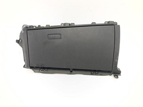 Used Glove box TOYOTA C-HR (_X1_) 1.8 Hybrid (ZYX10_, ZYX11_) (98 hp) 31754778