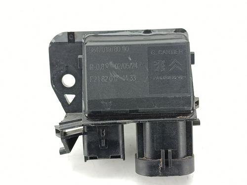 Used Heater resistor PEUGEOT 2008 II (UD_, US_, UY_, UJ_, UR_, UC_) 1.2 PureTech 100 (USHNK) (101 hp) 32059733