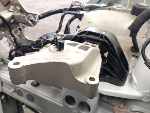 Engine mount RENAULT CAPTUR II (HF_) TCe 90 (HFM6) | BP29632193M89 