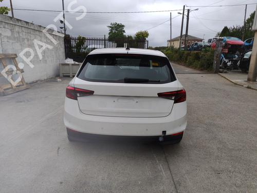 Middle console SKODA FABIA IV (PJ3) 1.0 MPI | BP38412056I22 - Image 8