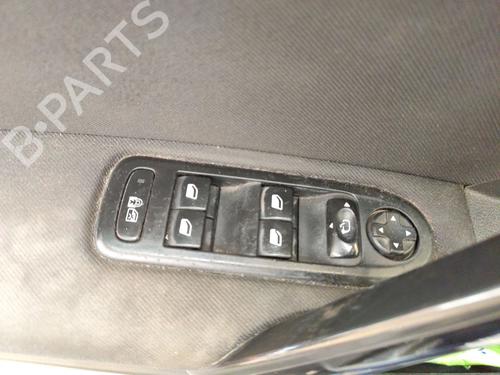 Used Left front window switch PEUGEOT 508 I (8D_) 2.0 HDi (140 hp) 28949166