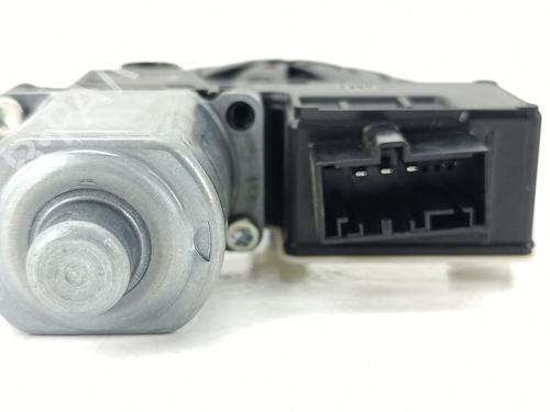 Rudehejsemotor bagstkærm venstre SEAT LEON (5F1) 1.5 TGi | BP30296791E23