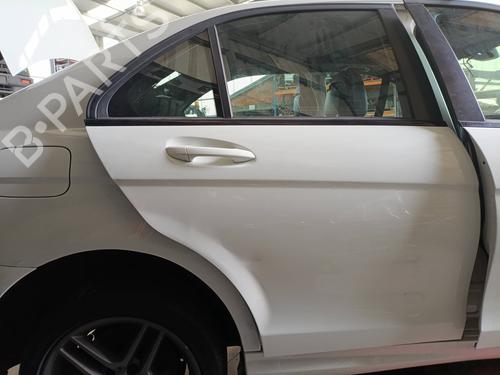 Used Right rear door MERCEDES-BENZ C-CLASS (W204) C 220 CDI (204.002) (170 hp) 26547970