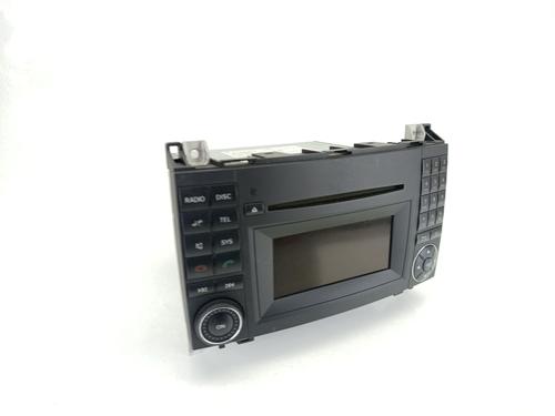 Used Radio MERCEDES-BENZ B-CLASS Sports Tourer (W245) B 200 CDI (245.208) (140 hp) 30309434