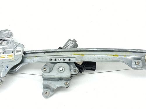 Rudehejsemekanisme venstre bagtil OPEL MOKKA / MOKKA X (J13) 1.6 CDTI (_76) (136 hp) 31042365