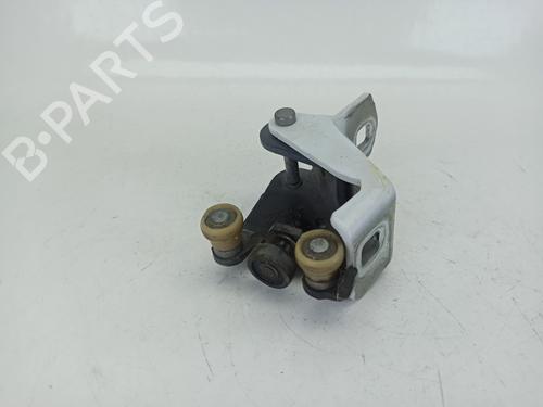 Used Hinge/Door check strap RENAULT KANGOO / GRAND KANGOO II (KW0/1_) [2008-2025]  25875616