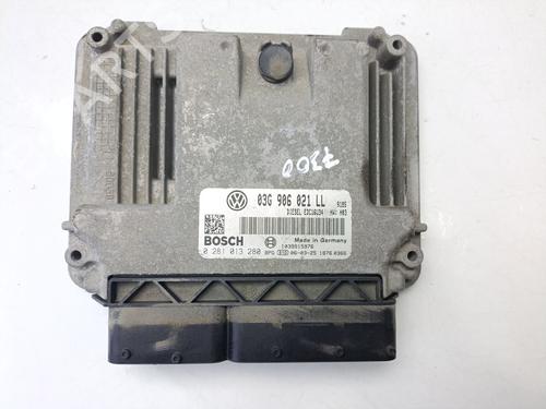 Engine control unit (ECU) SEAT LEON (1P1)  | BP25879237M57 