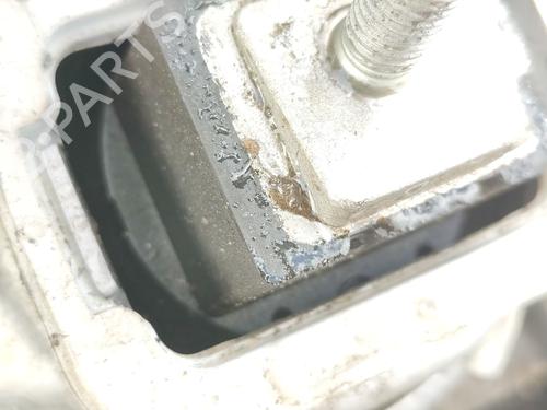 Engine mount LAND ROVER DISCOVERY IV (L319) 3.0 TD 4x4 | BP37074112M89 - Image 3