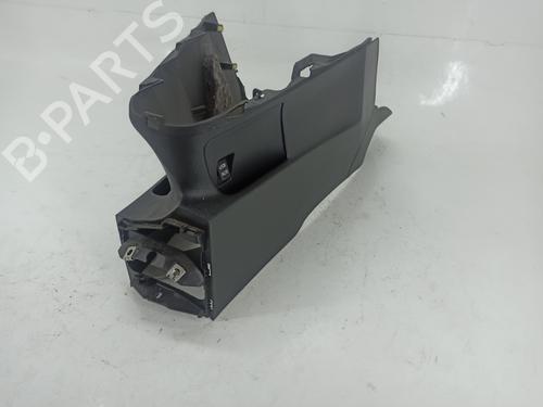 Used Middle console TOYOTA VERSO (_R2_) 2.0 D-4D (AUR20_, AUR20R) (126 hp) 26554599