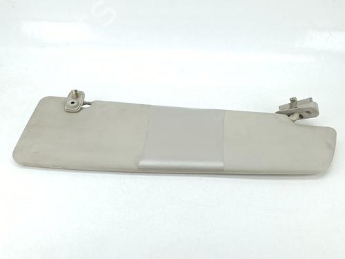 Used Right sun visor Right sun visor 39610983 39610983