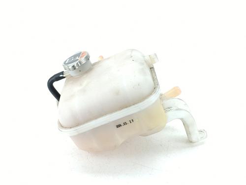 Used Expansion tank Expansion tank KIA STONIC (YB) 1.0 T-GDi Eco-Dynamics+ (101 hp) 39684164 39684164