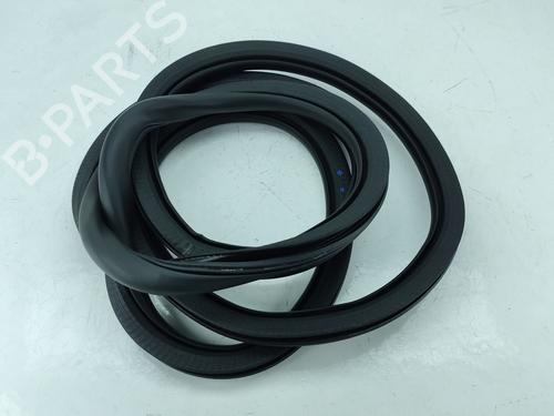 Used Rubber door seal OPEL CORSA F (P2JO) 1.2 (68) (101 hp) 29998954
