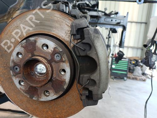 Used Right front brake caliper Right front brake caliper 38873906 38873906