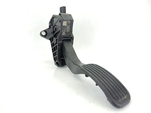 Pédale TOYOTA COROLLA Hatchback (_E21_, _EA1_, _EH1_) [2018-2026]  31939523