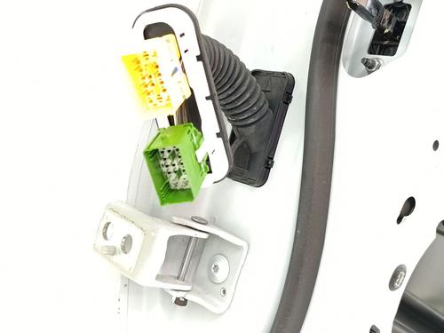Right front door CITROËN C4 III (BA_, BB_, BC_) 1.2 PureTech 130 (BAHNSA, BAHNSB) | BP28839493C3 