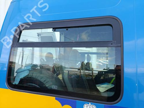Used Rear right door window NISSAN INTERSTAR Bus (X70) [2002-2025]  26554111