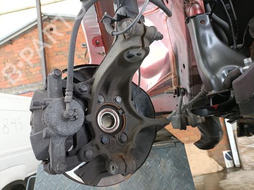 Used Right front steering knuckle Right front steering knuckle RENAULT KADJAR (HA_, HL_) 1.3 TCe 160 (HLNC) (160 hp) 34441680 34441680