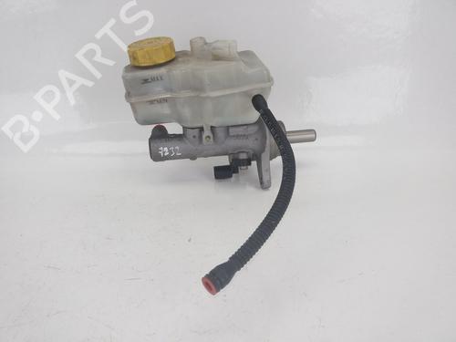 Used Brake master cylinder SKODA ROOMSTER (5J7) 1.6 TDI (90 hp) 13349987