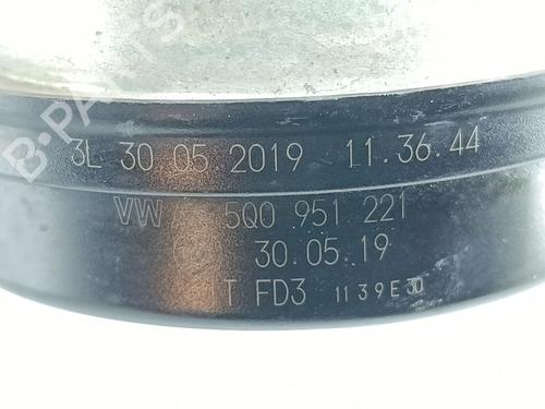 Horn VW GOLF VII Variant (BA5, BV5) 1.6 TDI | BP30699787E13