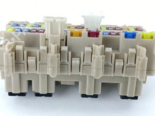 Fuse box NISSAN QASHQAI II (J11, J11_) 1.3 DIG-T | BP30725272E1