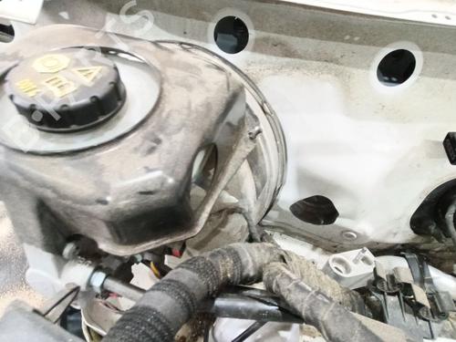 Brake master cylinder AUDI A4 B9 (8W2, 8WC) 2.0 TDI | BP37664827M77 - Image 2