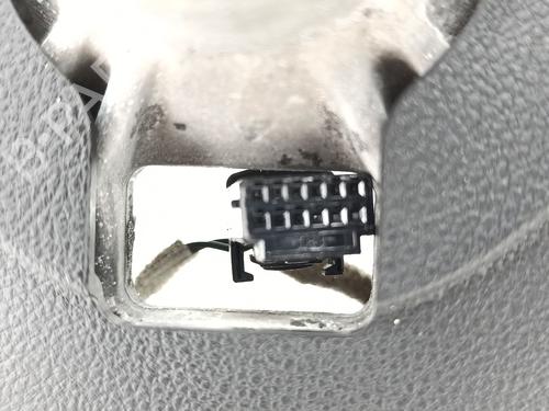 Steering wheel RENAULT MEGANE IV Hatchback (B9A/M/N_) 1.3 TCe 140 (B9NB) | BP34646682C49 - Image 6