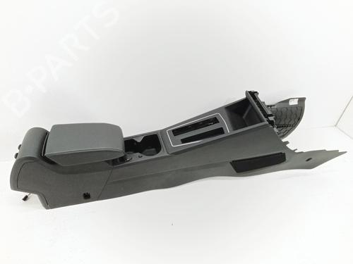 Mittelkonsole VW GOLF VIII (CD1, DA1) 1.0 eTSI | BP35946005I22 - Image 3