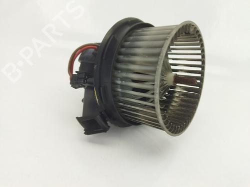 Used Heater blower motor MERCEDES-BENZ C-CLASS (W204) [2007-2015]  13017737
