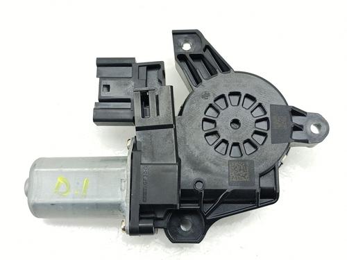 Left front window motor BMW 1 (F40) 118 d | BP38263124E21 - Image 2