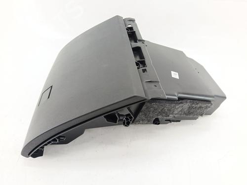 Glove box CITROËN C4 III (BA_, BB_, BC_) 1.2 PureTech 130 (BAHNSA, BAHNSB) | BP31862169C95