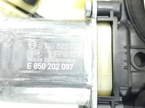 Rudehejsemekanisme Højre foran VW T-ROC (A11, D11) | BP30685661C23