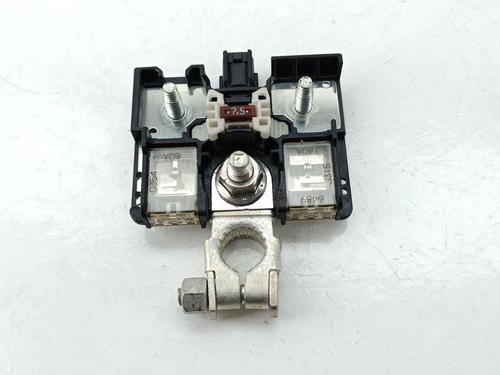 Used Fuse box Fuse box TOYOTA RAV 4 IV (_A4_) 2.5 Hybrid (AVA42_) (155 hp) 40083718 40083718