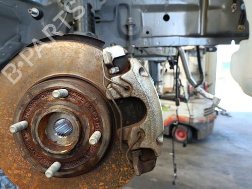 Used Right front brake caliper Right front brake caliper 38925606 38925606