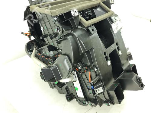 Box di riscaldamento OPEL CORSA F (P2JO) 1.2 (68) | BP29998959M61