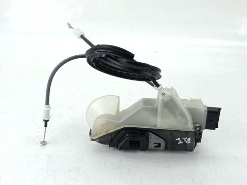 Used Front left lock Front left lock 31888617 31888617